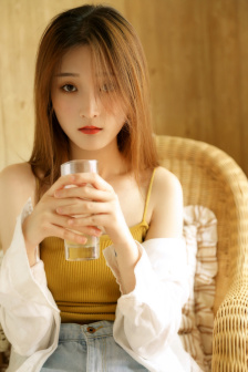 HENNESSY女RAPPER